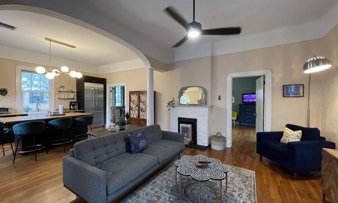 Lower Garden District House | Pet Friendly 2 BR Cottage*Park View *Huge Yard, Front Porch + Patio