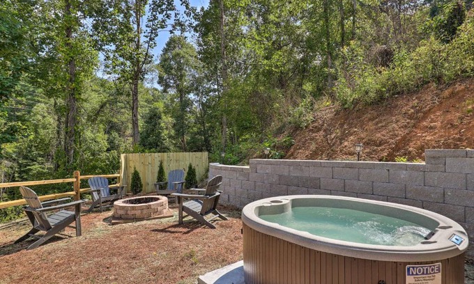 Woodfin House | Pet-Friendly Asheville Retreat with Hot Tub