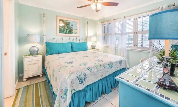 Miramar Beach Condo | 🐾️Pet Friendly ~ Beach View - Pool ~ Blue Surf 17A☀️