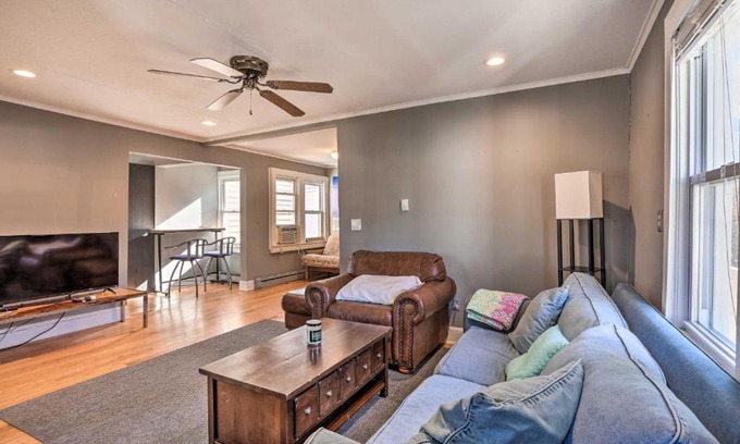 Wall House | Pet-Friendly Belmar Cottage Less Than 1 Mi to Beach!