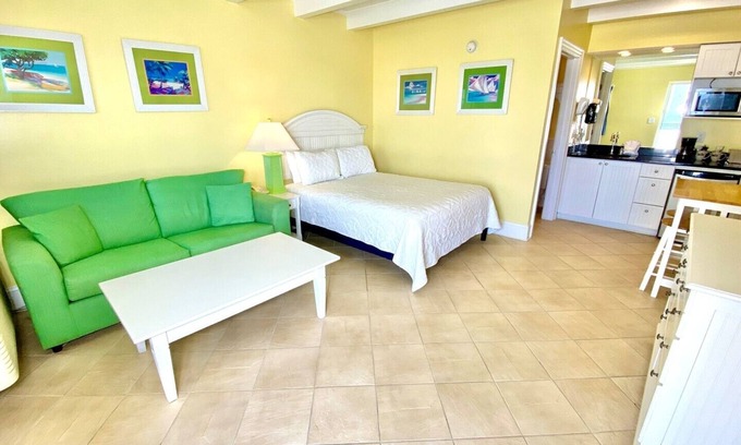 Atlantic Beach Hotel | Pet-friendly, Centrally Located, Walk to Beach! Unit 207