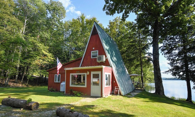 Norway Cottage | Pet-Friendly Cozy A-Frame Retreat on Norway Lake