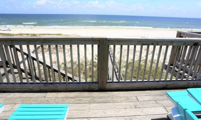 Ono Island Condo | Pet friendly - Directly on the Gulf - Ping pong table!