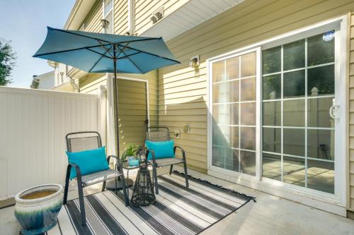 Southeast Raleigh House | Pet-Friendly Family Townhome with Private Patio