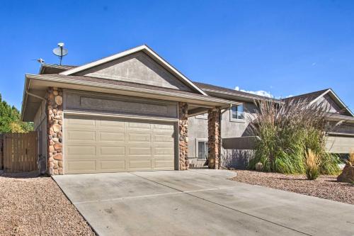 Grand Junction House | Pet-Friendly Grand Junction Townhome with Yard!