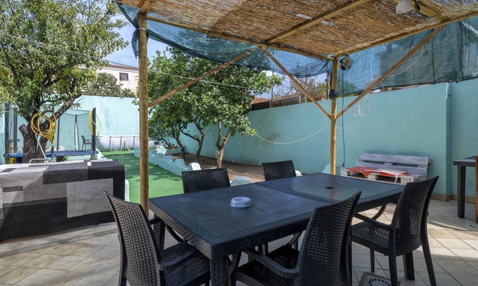 Porto Torres House | Pet-Friendly Holiday Home with Pool & Wi-Fi