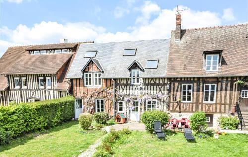Le Mesnil-Esnard House | Pet Friendly Home In Le Mesnil-Esnard