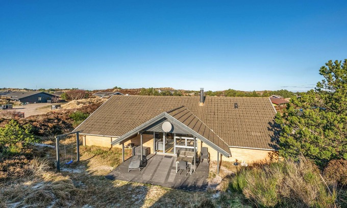 Henne Strand House | Pet friendly home in Henne with sauna