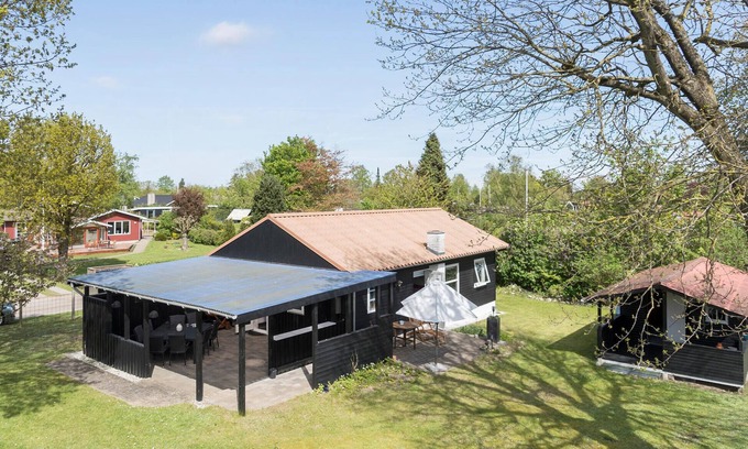 Saksild Strand House | Pet friendly home in Odder with WiFi