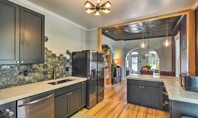 Salida House | Pet-Friendly Home w/Patio in Downtown Salida