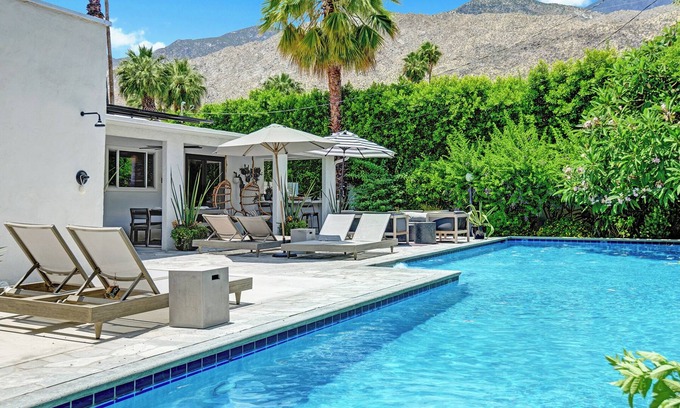 Tahquitz River Estates House | Pet-friendly luxury bungalow with private pool and gym, in central Palm Springs