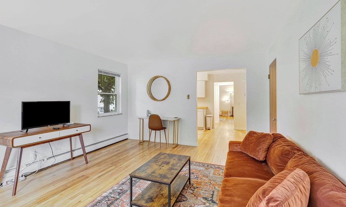 Westwood Apartment | Pet Friendly, Newly Updated 1Bed/1Bath Perfect for Long Term Stays