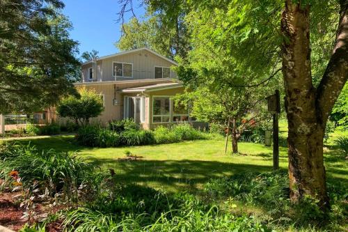 Shoshone County House | Pet-Friendly Pinehurst Home Hike, Bike and Ski!