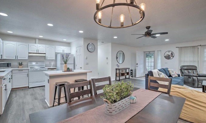 Rockaway Beach House | Pet-Friendly PNW Home, 1 Mi to Rockaway Beach