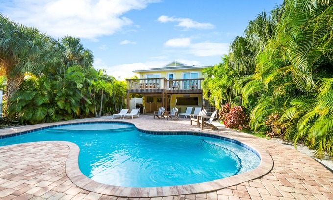 Anna Maria House | Pet Friendly Private Home with Heated Pool, Close to Shopping