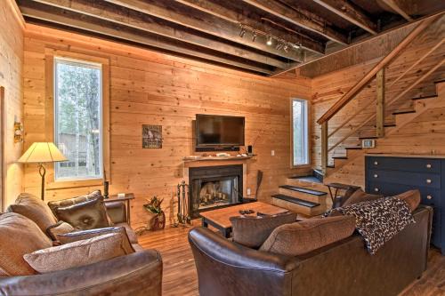 Georgetown House | Pet-Friendly Santee River Retreat with Private Dock!