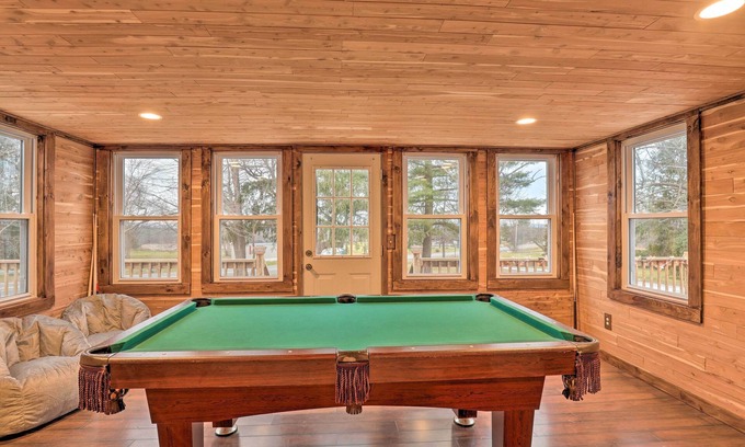 Ovid Cottage | Pet-friendly Seneca Lake Home w/Private Deck