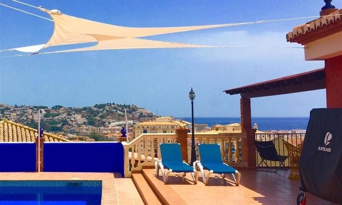 Almunecar Villa | Pet-Friendly "Villa Serymar" with Stunning Moutain and Sea Views, Private Pool, Terrace, A/C & WiFi