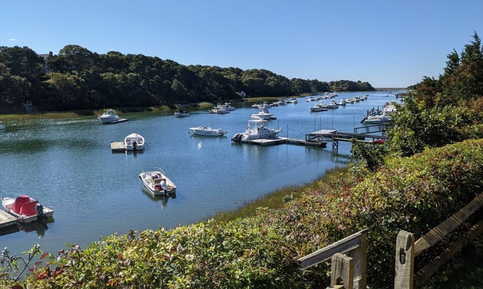 West Chatham House | Pet Friendly Waterfront Overlooking Oyster River