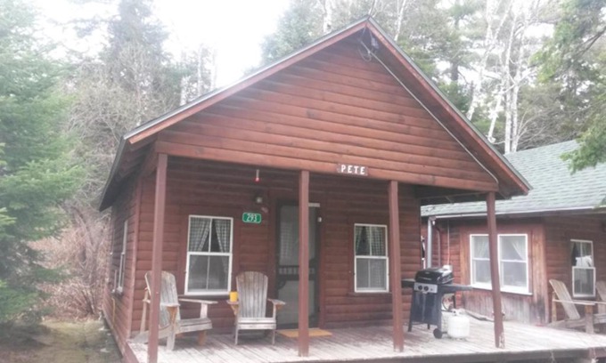 Rangeley Apartment | Pete