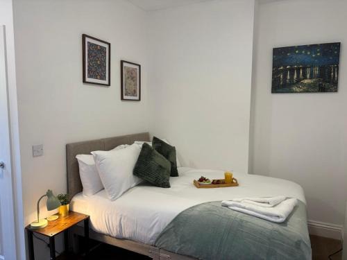 Peterborough Apartment | Peterborough Modern Studio 3