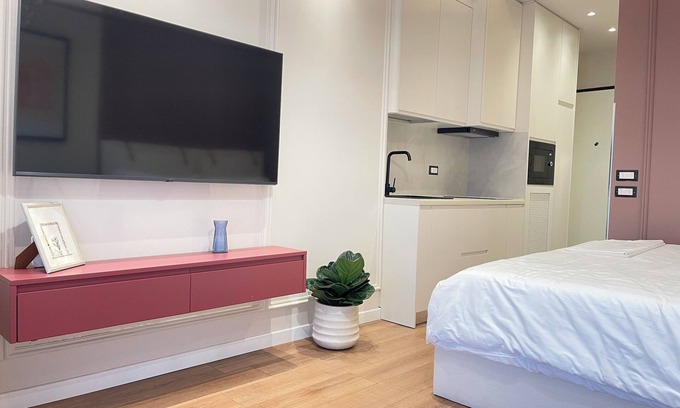 Tirana Apartment | Petit Ritz
