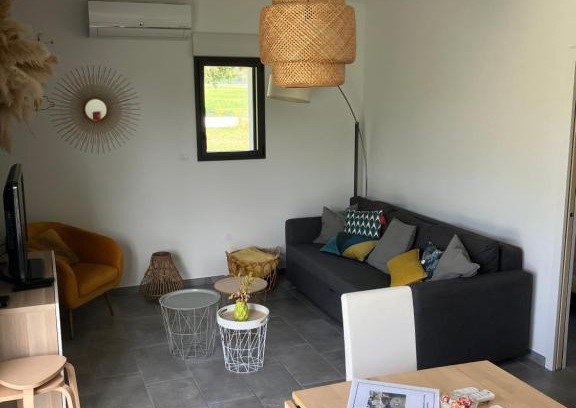 Veuzain-sur-Loire House | Petite maison au cœur des Châteaux de la Loire
