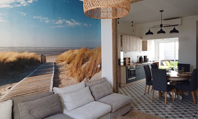 Petit-Fort-Philippe House | Petite Villa Maris Stella 250m from Petit Fort Philippe beach