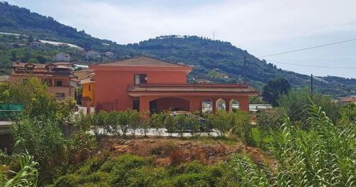 San Biagio della Cima Bed & Breakfast | Petitui