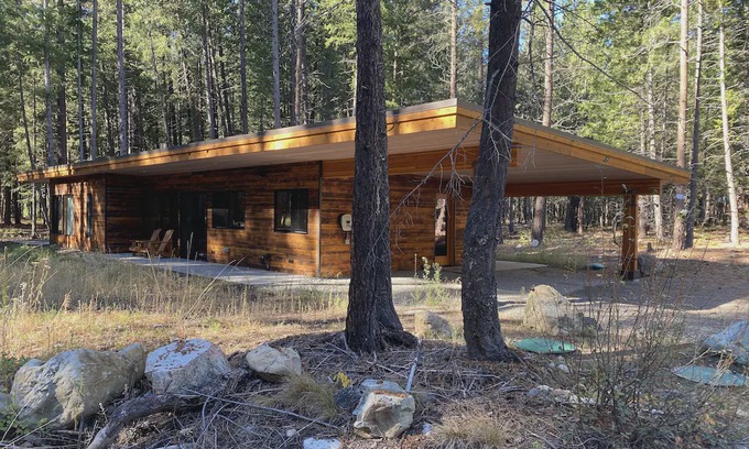 Mazama House | Petrichor Cabin Luxury Oasis in the North Cascades