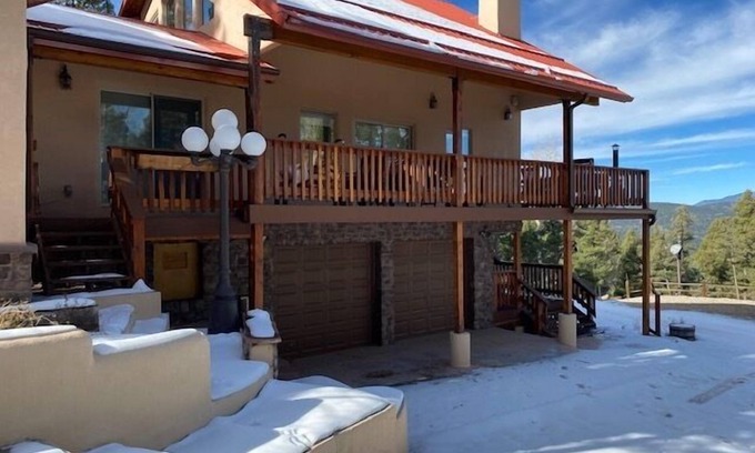 Angel Fire House | Pets | Large Deck | Hot Tub | Paradise View