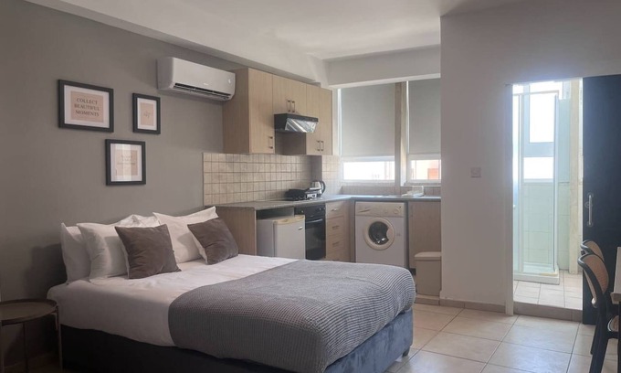 Trypiotis Apartment | Phaedrus Living: Hoopoe Residencies 204