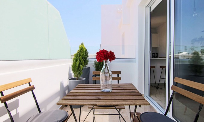 Paphos Apartment | Phaedrus Living: Seaside Luxury Flat Lighthouse 62