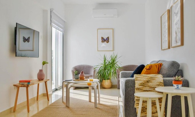 Paphos Apartment | Phaedrus Living: Seaside Luxury Flat Lighthouse 67