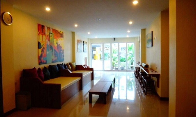 Haad Rin Hostel | Phangan Pearl Hostel
