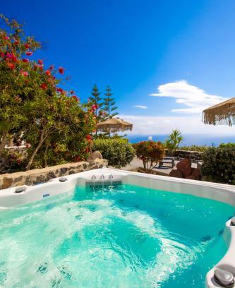 Fira Hotel | Phaos Santorini Suites