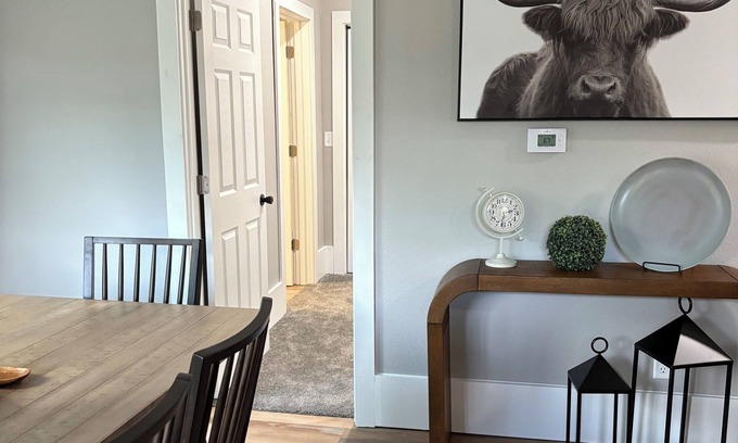 Salina House | Phenomenal Stunning House Downtown Salina