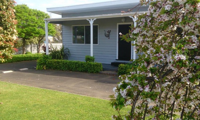 Cowes House | Phillip Island Cottages