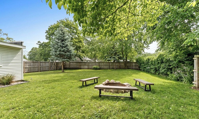 Lakeside House | Philo- WOW look at that Yard! Fall is for exploring, This your Stay Book it now