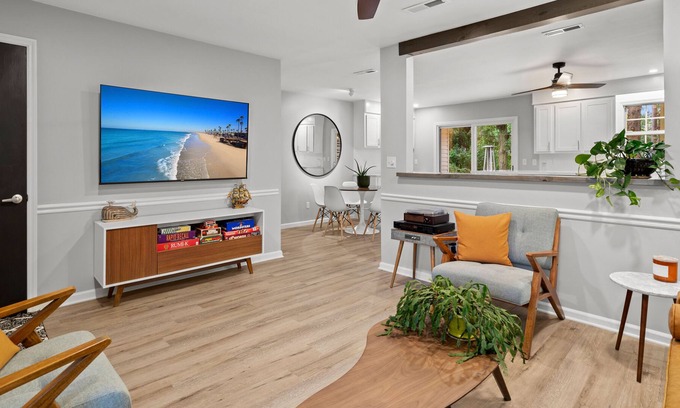 Cordesville House | Phil’s on Flynn: Modern Retro