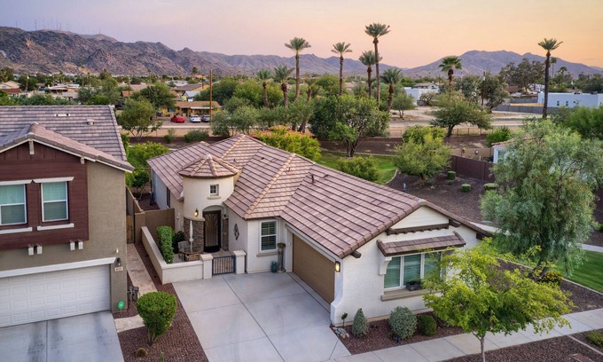 South Mountain House | Phoenix Home: EV Charger & Pool Access!