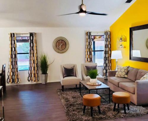 Spanish Mountain Estates House | Phoenix Home - Oasis by the Hills