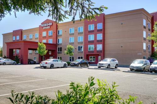 Albany Hotel | Phoenix Inn Suites Albany