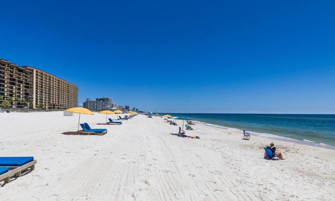 Orange Beach House | Phoenix IV 4143