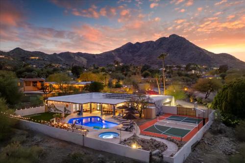 Tatum Mountain Estates House | Phoenix Luxury Sleeps 16 Sports Court Game Room