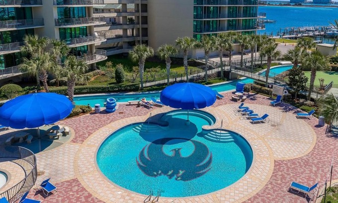 Orange Beach Apartment | Phoenix on the Bay by Brett Robinson Vacations