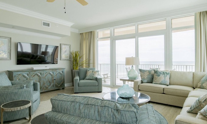 Orange Beach Condo | PHOENIX ORANGE BEACH! 6TH FLOOR! 4BR! LAZY RIVER!