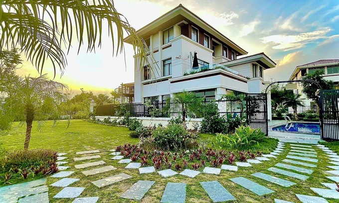 Ha Long Villa | Phoenix Villas FLC Ha Long