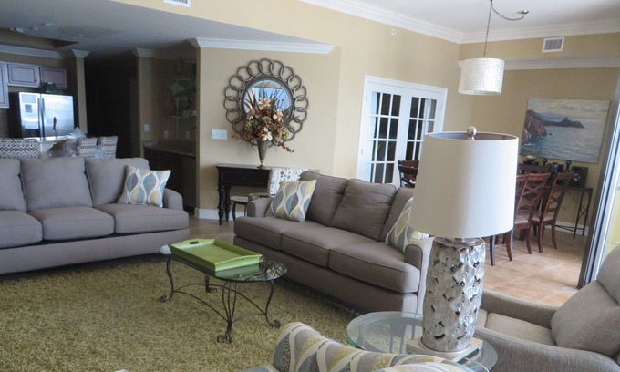 Orange Beach Condo | PHOENIX WEST 2! LAZY RIVER! 9TH FLOOR