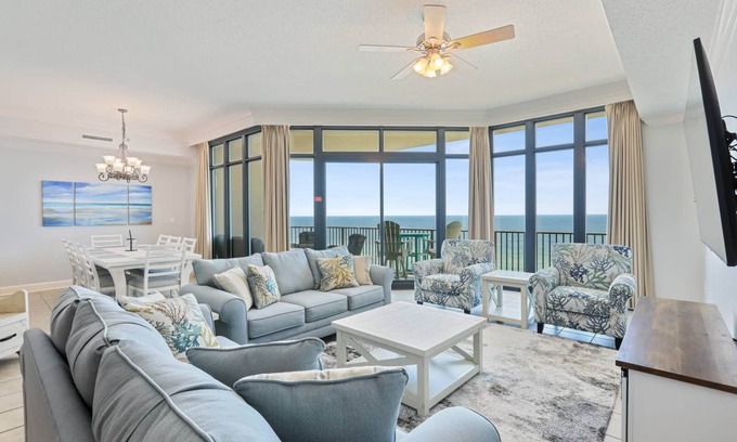 Orange Beach Condo | Phoenix West 907 Luxury Beachfront Condo w/Lazy River